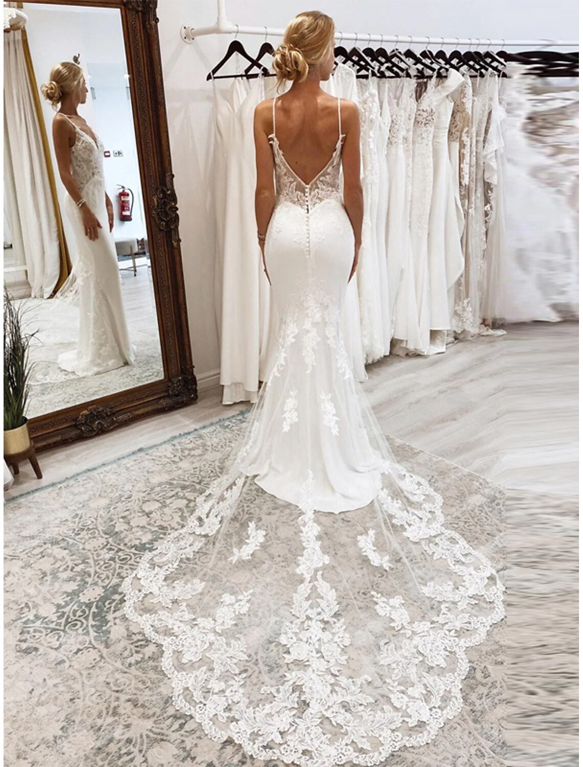 Buyishang Reception Formal Wedding Dresses Mermaid Camisole Sleeveless Court Train Tulle Bridal Suits Bridal Gowns With Appliques